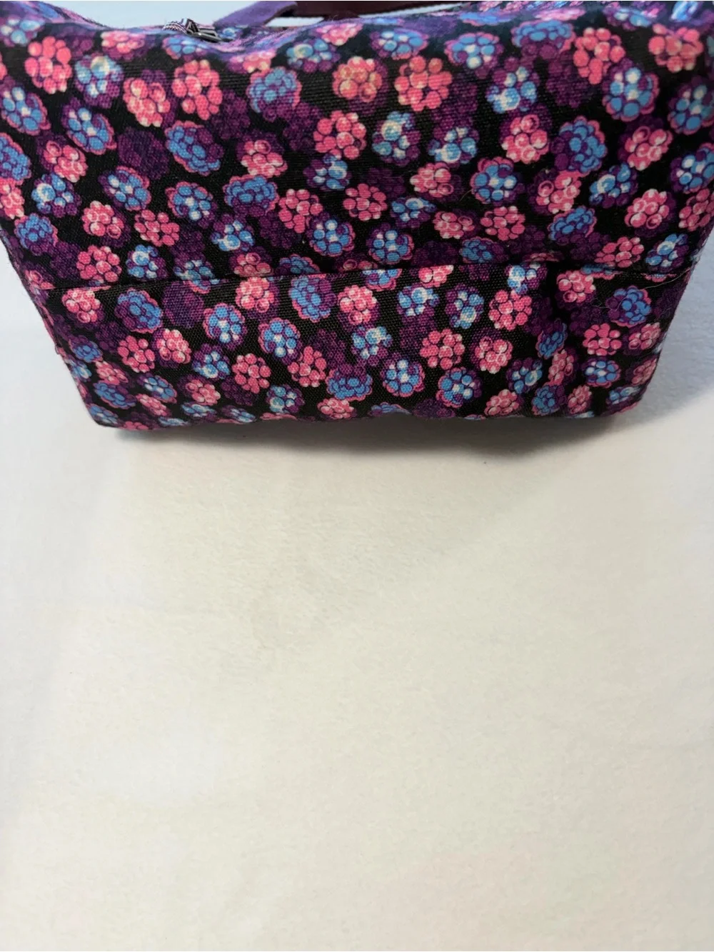 Vera Bradley‎ Purple Floral Quilted Carryall/ lunchbox